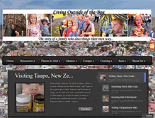 Tablet Screenshot of livingoutsideofthebox.com